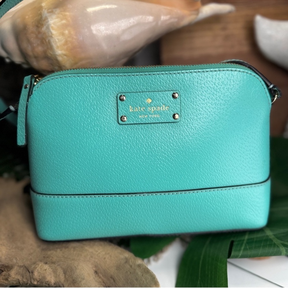 Kate Spade Southport Ave Hanna Blue Crossbody/Dome Bag - Picture 6 of 16